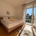 Sea And Sun Ankaran, Near The Beach, Free Parking And Wi-fi, Stunning Sunset, 80m2 *