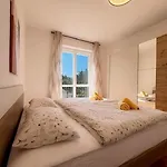 Sea And Sun Ankaran, Near The Beach, Free Parking And Wi-fi, Stunning Sunset, 80m2 Apartamento *