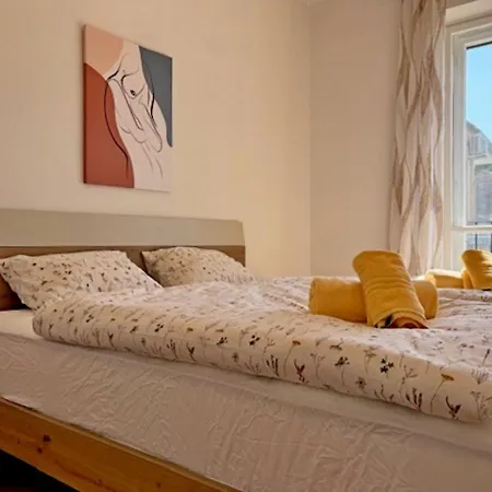 Apartment Sea And Sun Ankaran, Near The Beach, Free Parking, 80M2