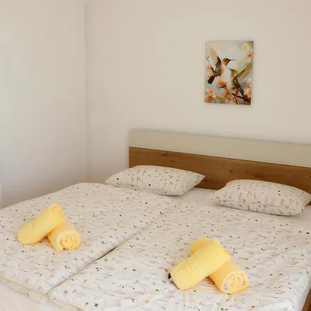 Apartment Sea And Sun Ankaran, Near The Beach, Free Parking, 80M2 *