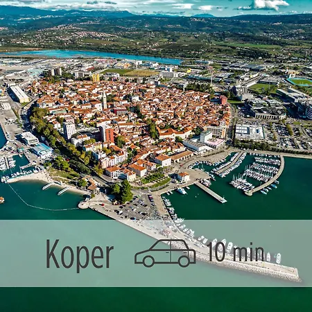 Sea And Sun Ankaran, Near The Beach, Free Parking And Wi-fi, Stunning Sunset, 80m2 Ankaran