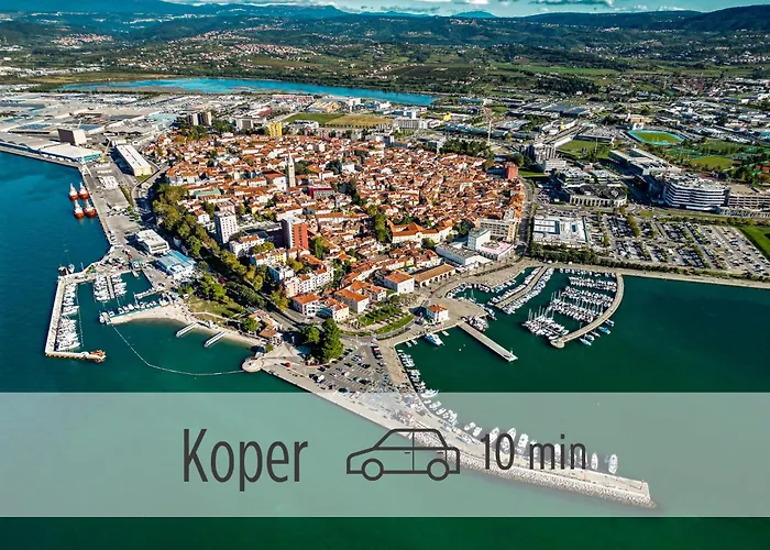 Sea And Sun Ankaran, Near The Beach, Free Parking And Wi-fi, Stunning Sunset, 80m2 Ankaran