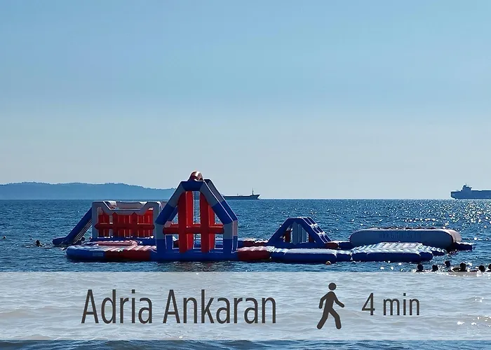 Sea And Sun Ankaran, Near The Beach, Free Parking And Wi-fi, Stunning Sunset, 80m2