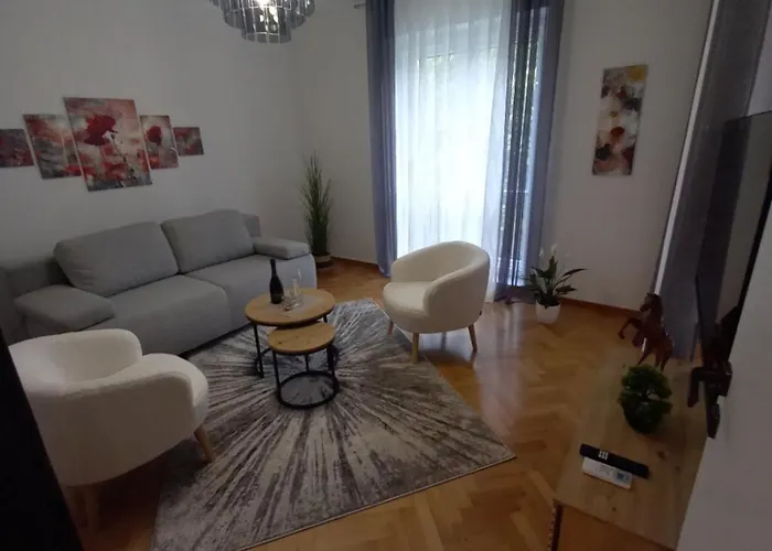 Sea And Sun Ankaran, Near The Beach, Free Parking And Wi-fi, Stunning Sunset, 80m2 Ancarano