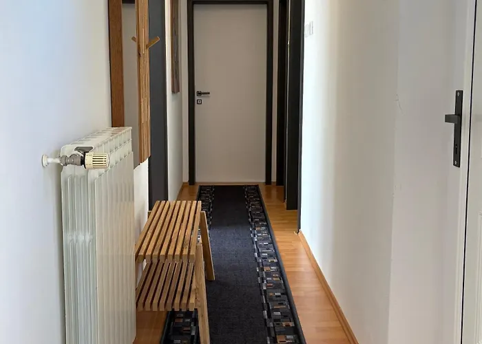 Apartmán Sea And Sun Ankaran, Near The Beach, Free Parking And Wi-fi, Stunning Sunset, 80m2 Ankaran